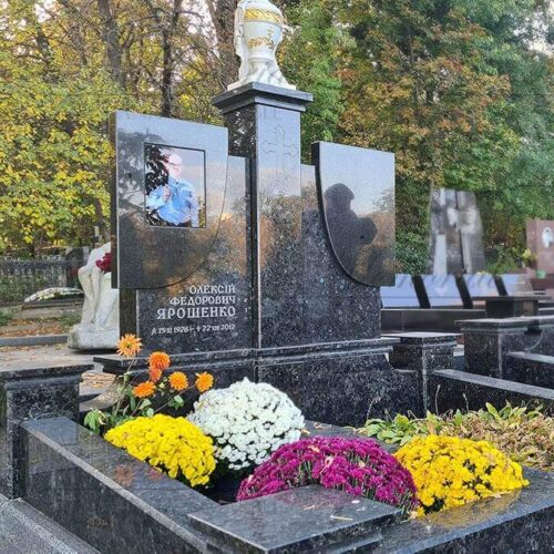 Двойной памятник из гранита лабрадорит, Подвійний пам'ятник з граніту лабрадорит